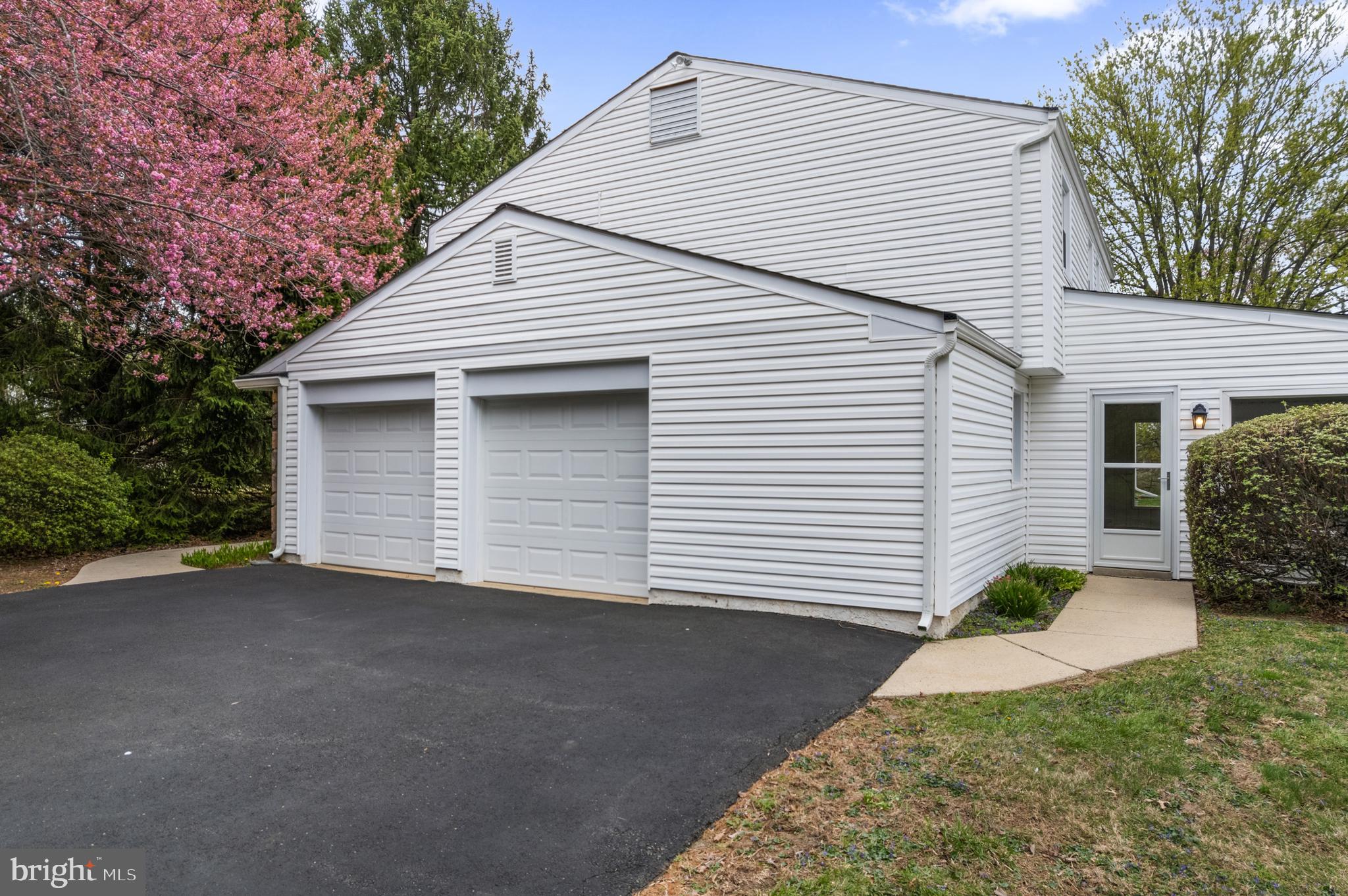 PHEASANT RIDGE - Residential