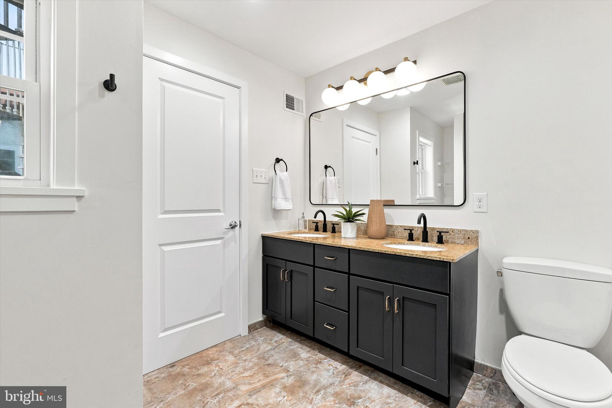 POINT BREEZE - Residential