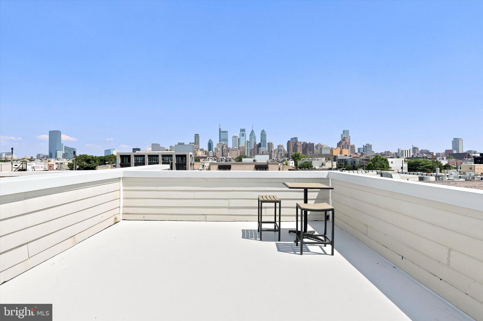 POINT BREEZE - Residential