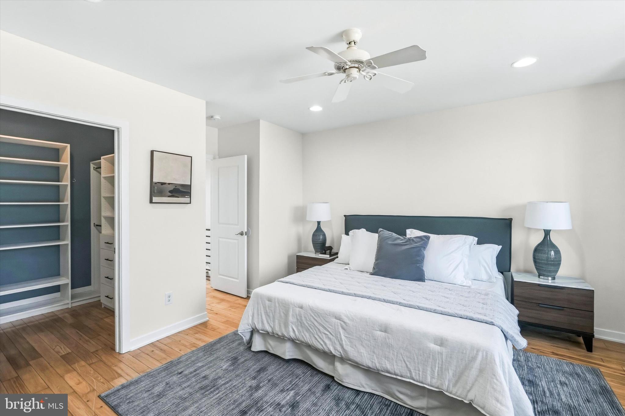 POINT BREEZE - Residential