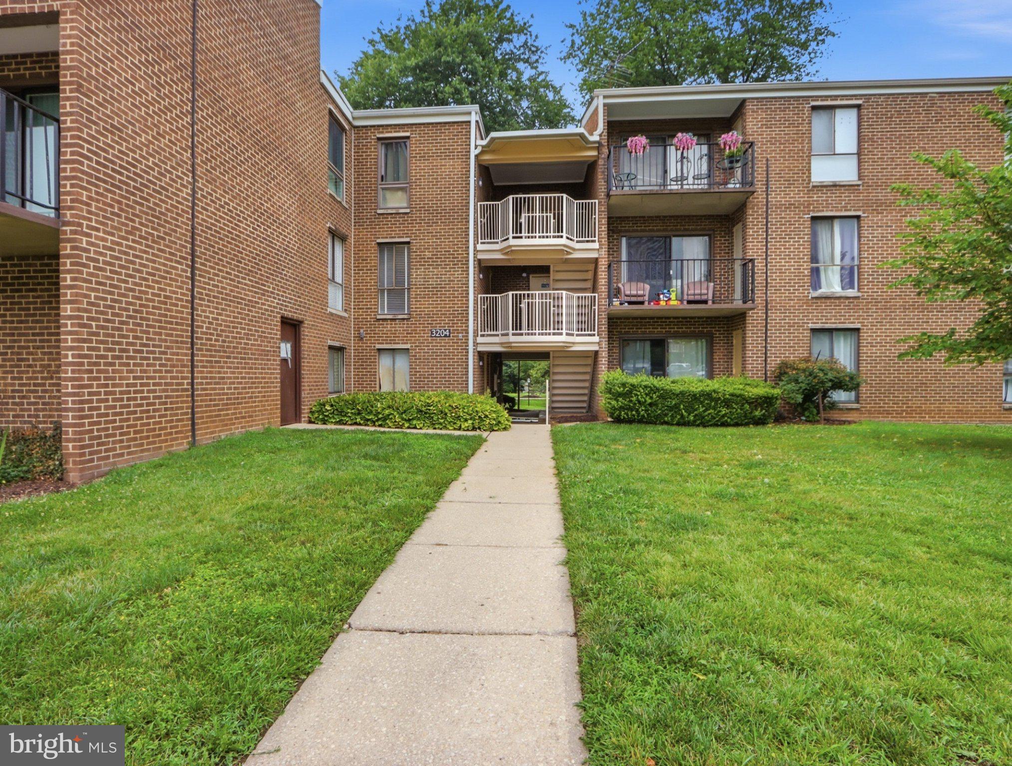 Beautifully updated top-floor 3-bedroom, 1.5-bath condo in the heart of Olney! This move-in ready home features an updated kitchen with granite countertops, stainless steel appliances, hardwood flooring, a spacious living room, dining area, and a private balcony. Enjoy the convenience of an in-unit stackable washer and dryer, assigned parking, and the privacy of a top-floor location.

The condo fee includes water, sewer, heating, trash and snow removal, lawn care, and exterior building maintenance for worry-free living. Community amenities include a seasonal pool and recreation facilities. Conveniently located near shopping, dining, parks, and major commuter routes. Don't miss this fantastic opportunity—schedule your showing today!