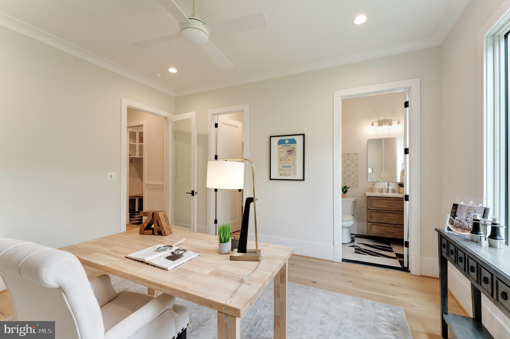 POWHATAN HILLS - Residential