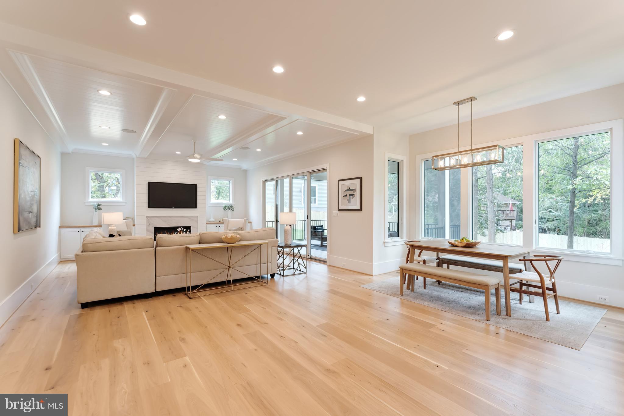 POWHATAN HILLS - Residential