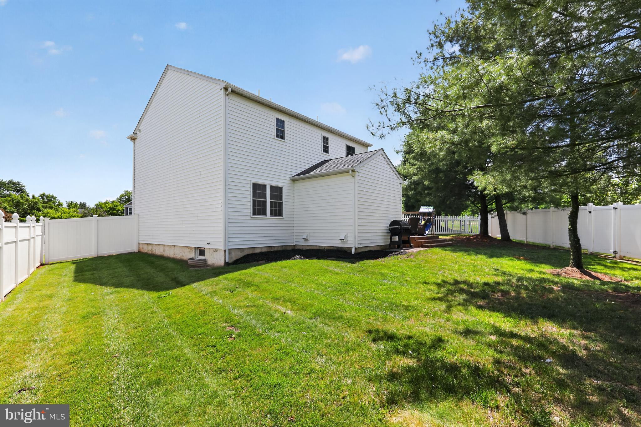 LIBERTY PL - Residential