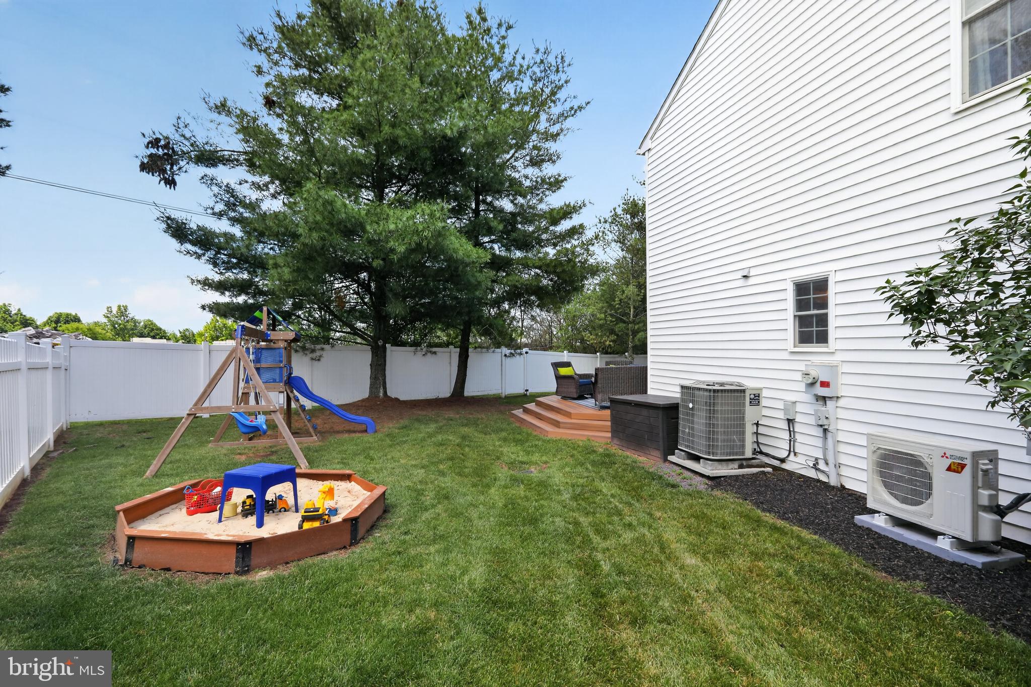LIBERTY PL - Residential