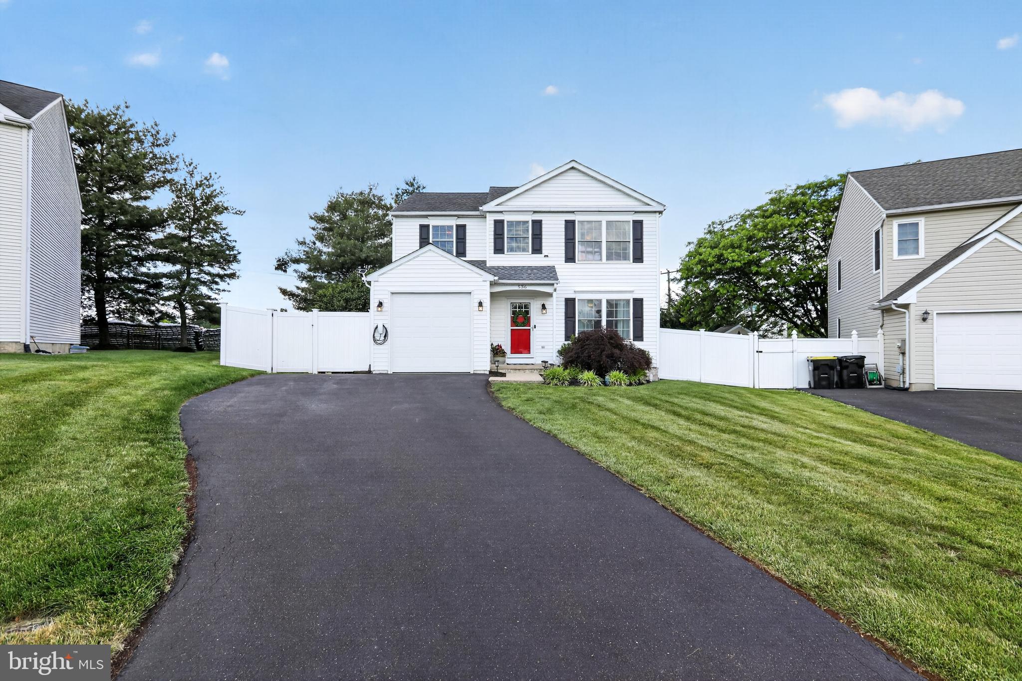LIBERTY PL - Residential