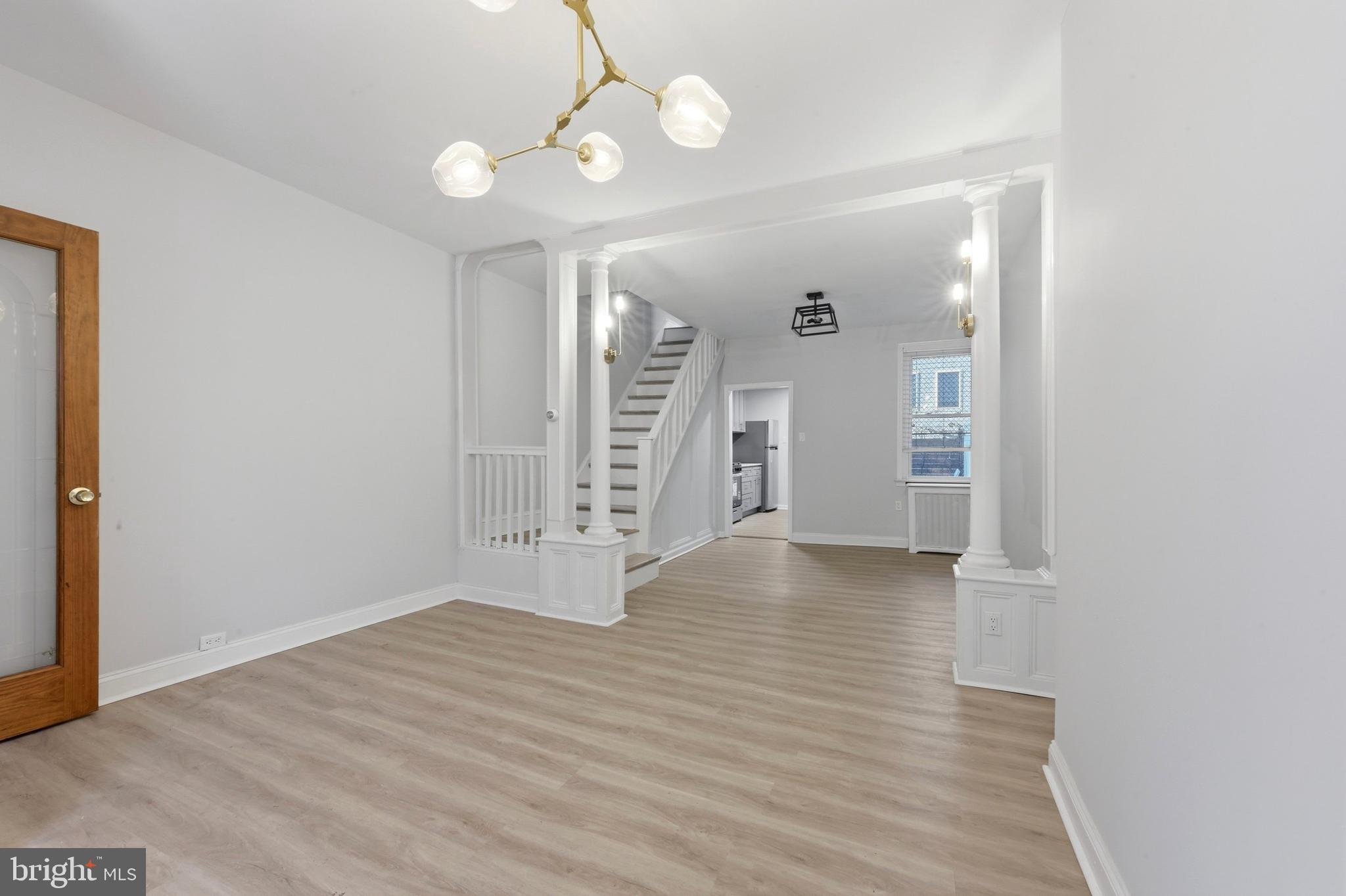 POINT BREEZE - Residential