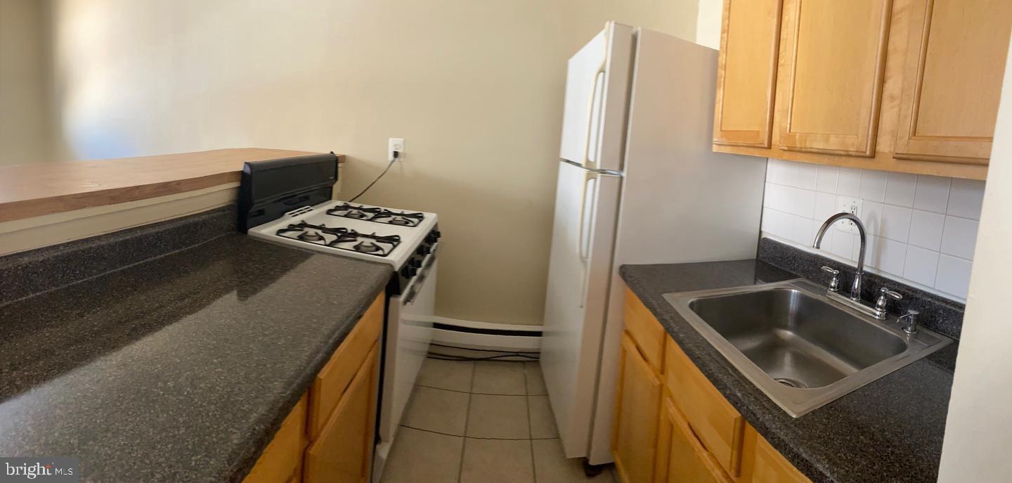 VILLAGE OF OAKLAND MILLS - Residential