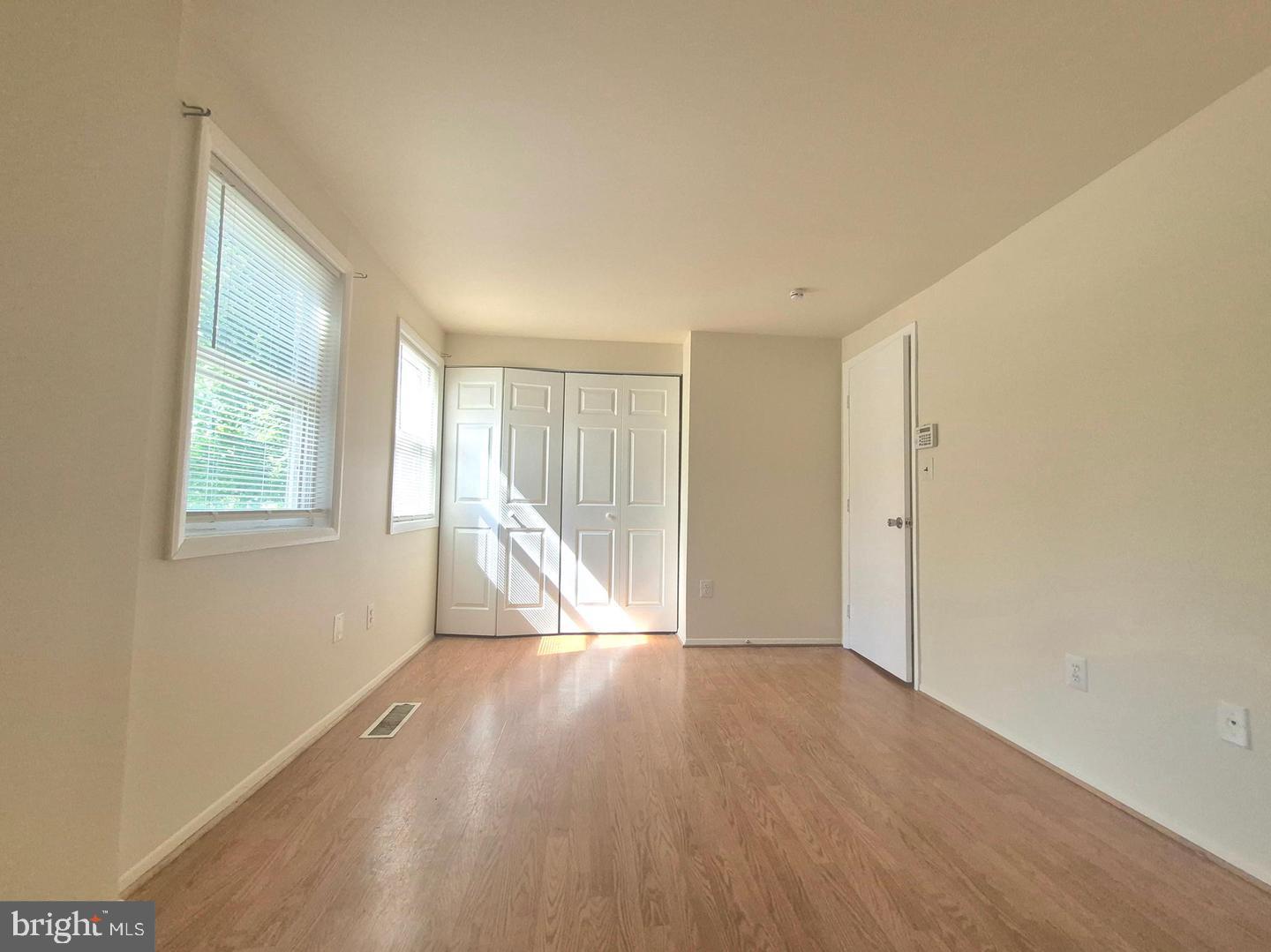 VILLAGE OF OAKLAND MILLS - Residential