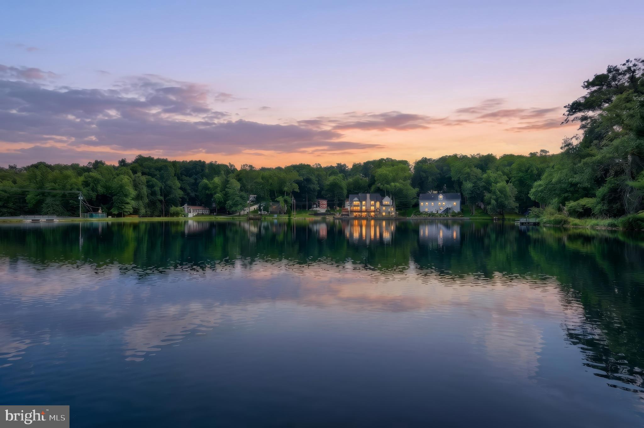 FOREST LAKES - Residential