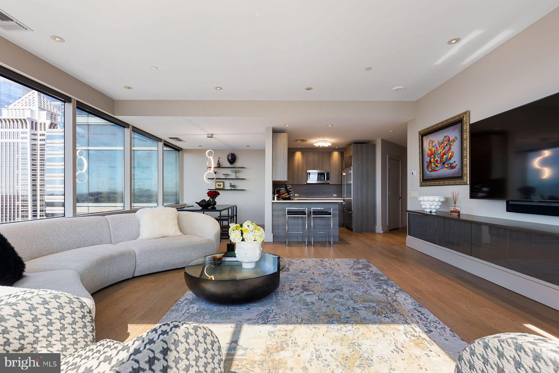 CENTER CITY - Residential