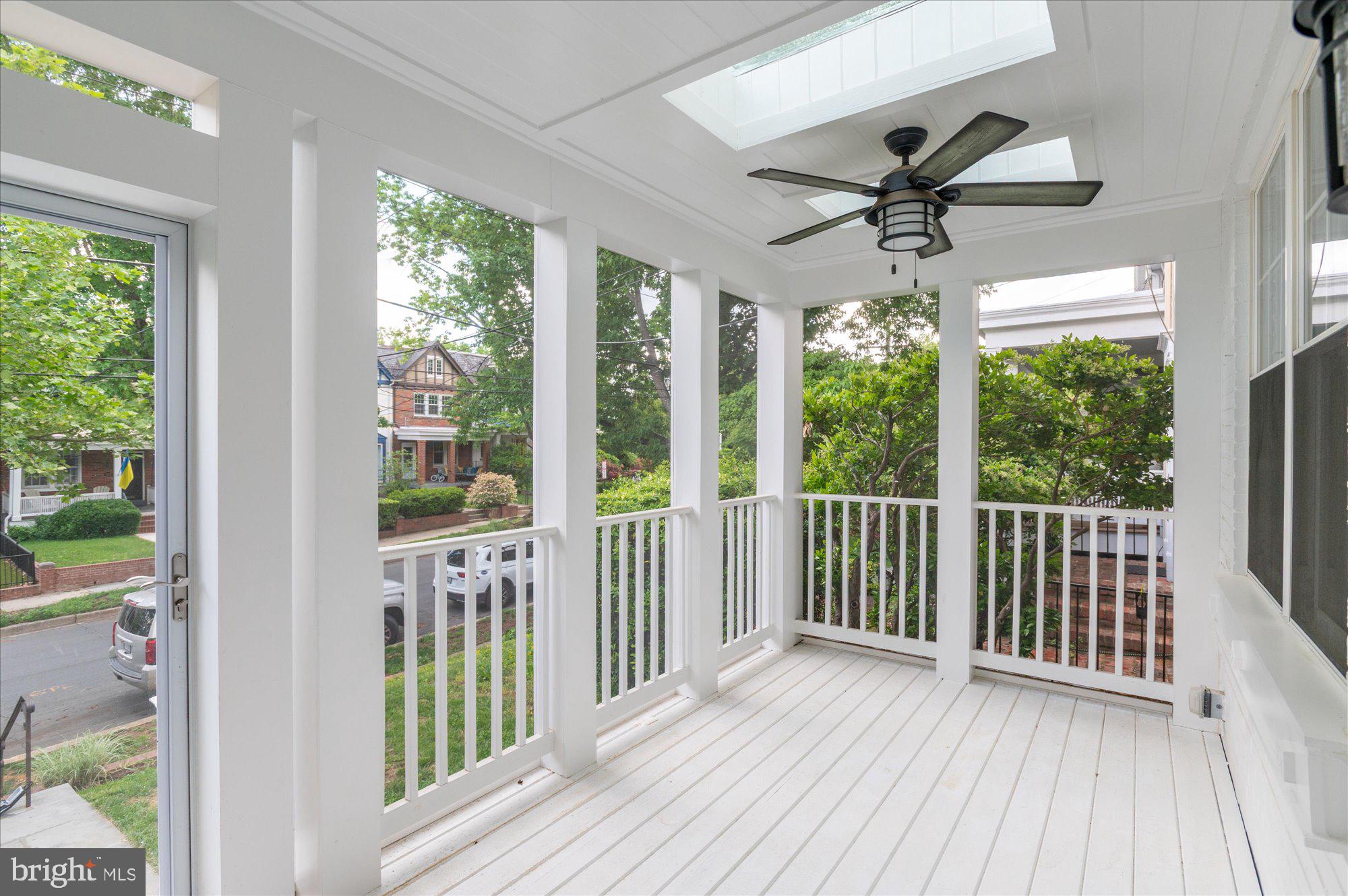 GLOVER PARK - Residential