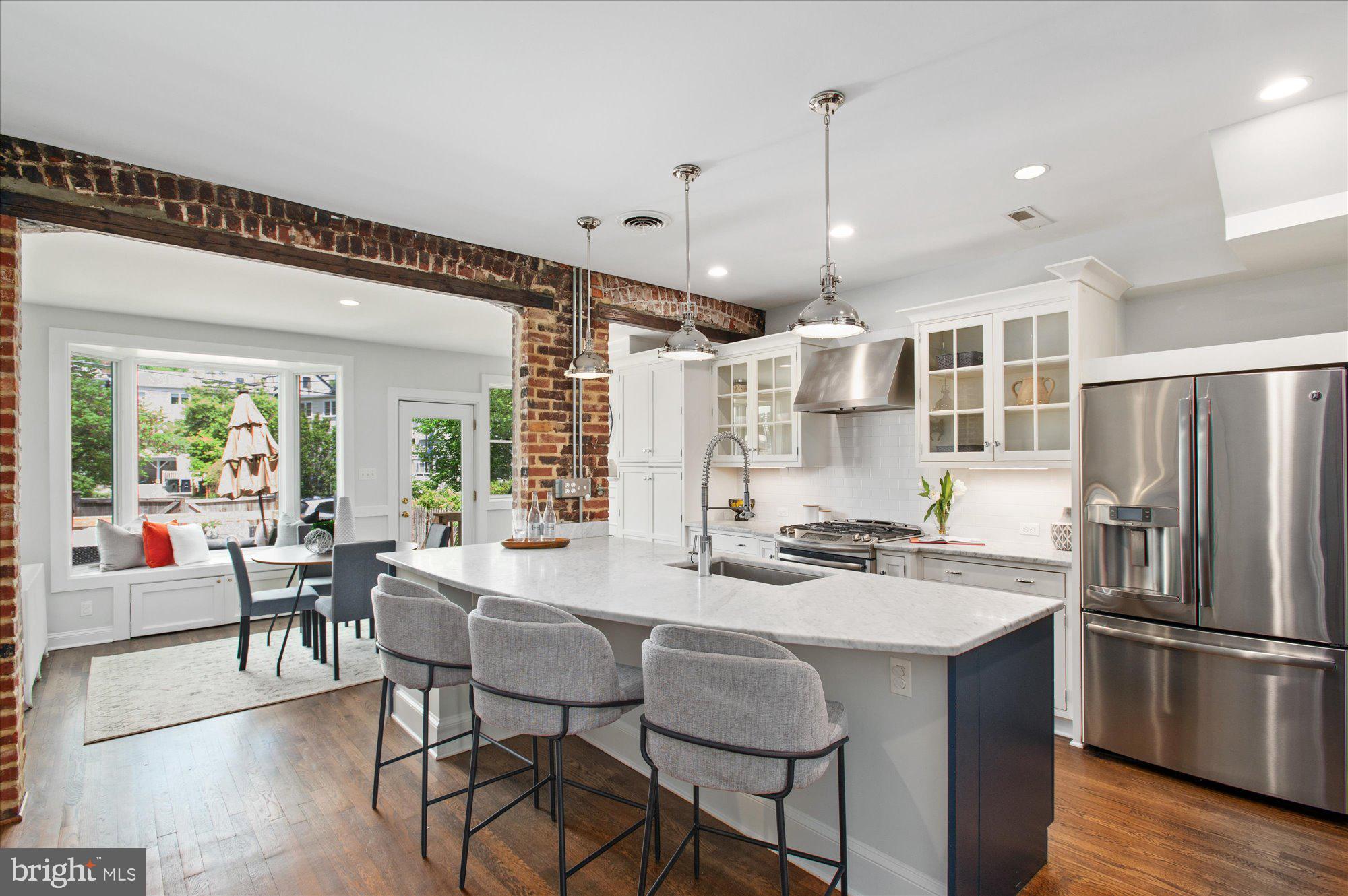 GLOVER PARK - Residential