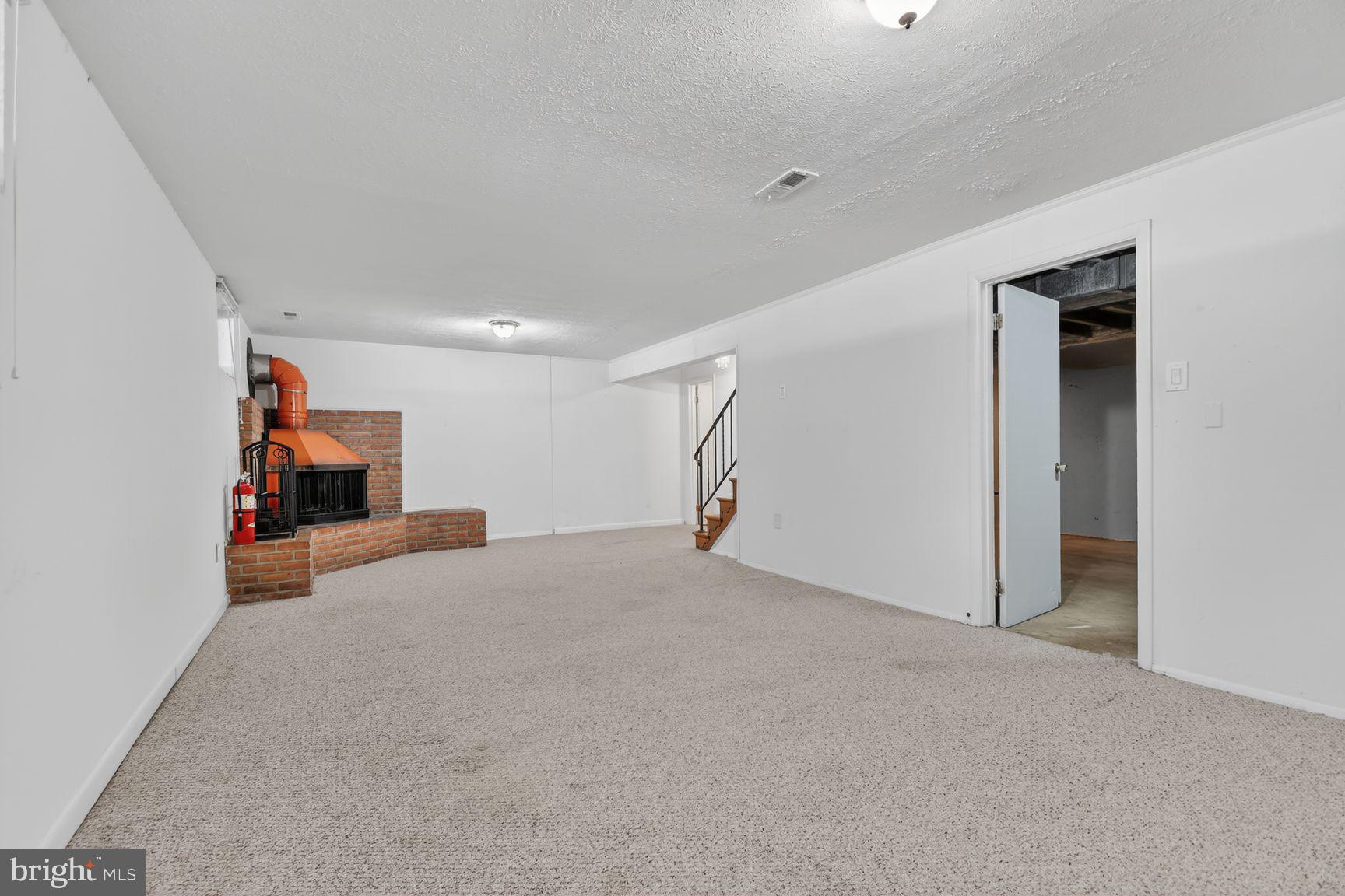 HARMONY HILLS - Residential