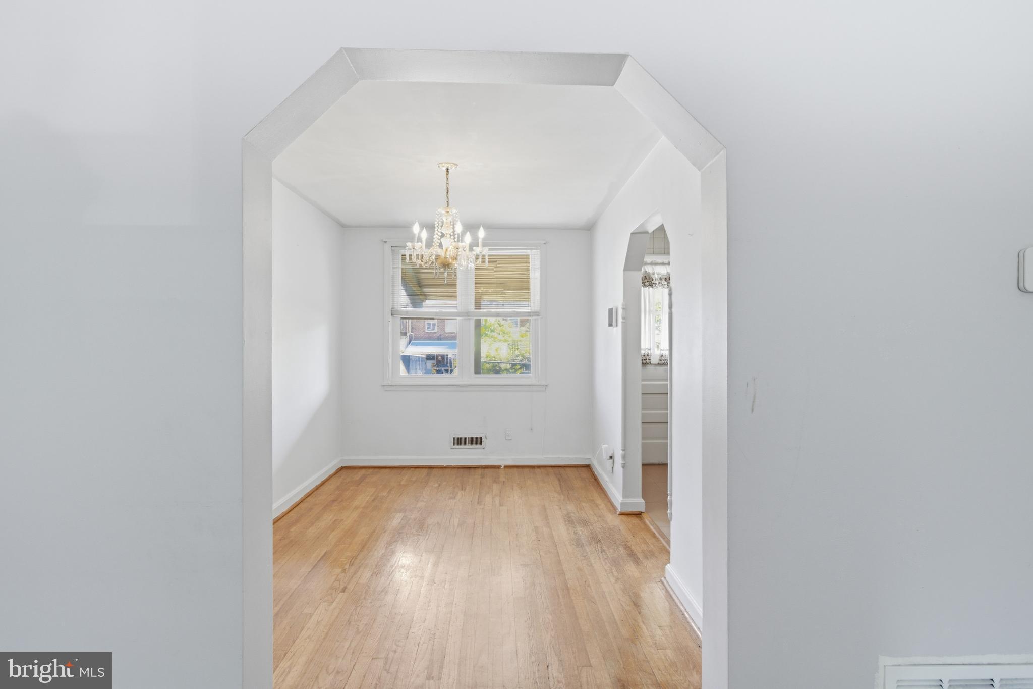 GREEKTOWN - Residential