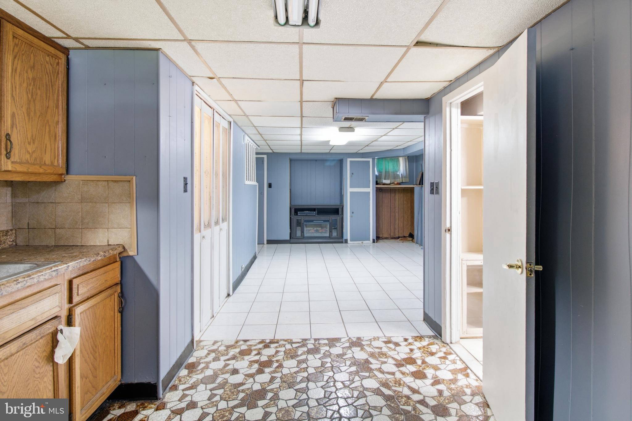 GREEKTOWN - Residential