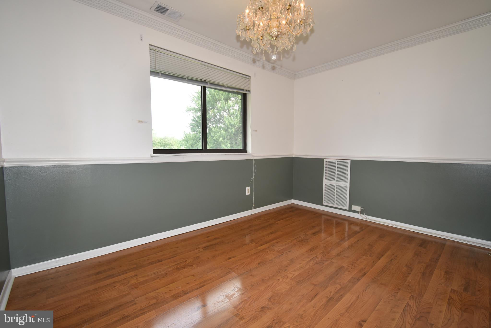 TREOVER CONDOMINIUM - Residential