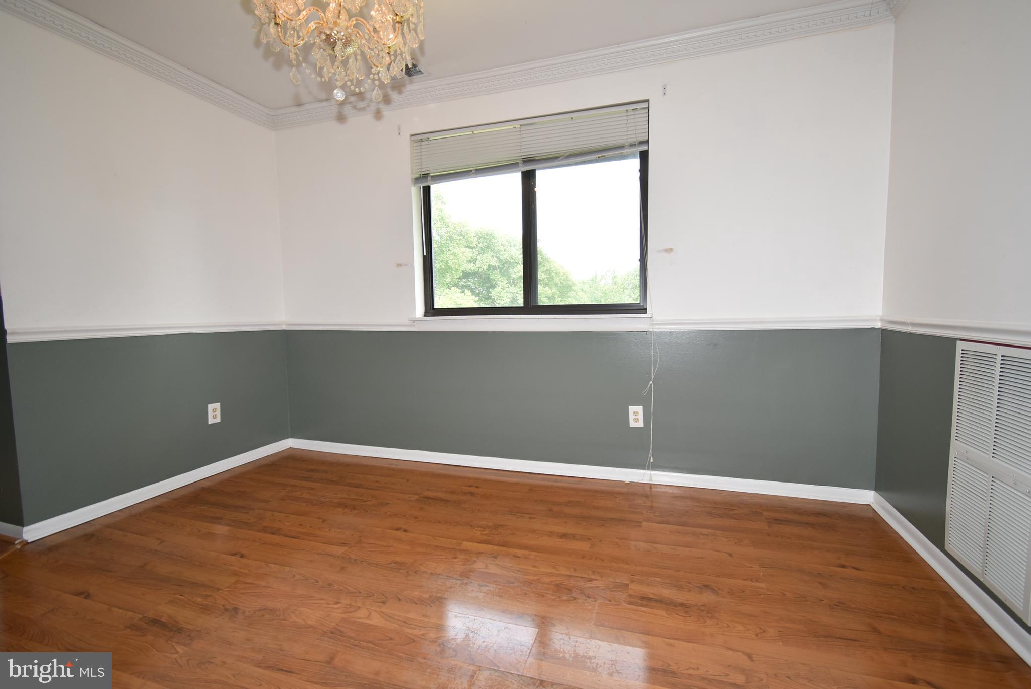 TREOVER CONDOMINIUM - Residential