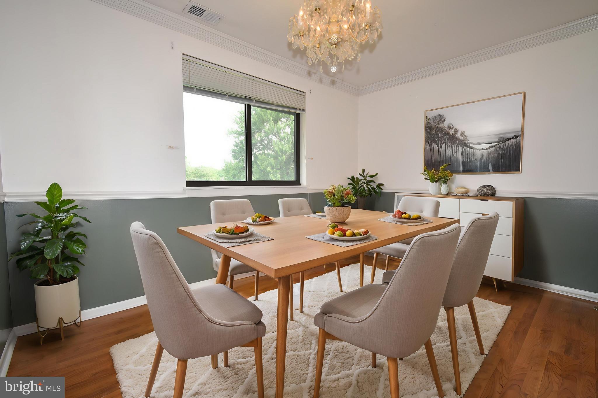 TREOVER CONDOMINIUM - Residential