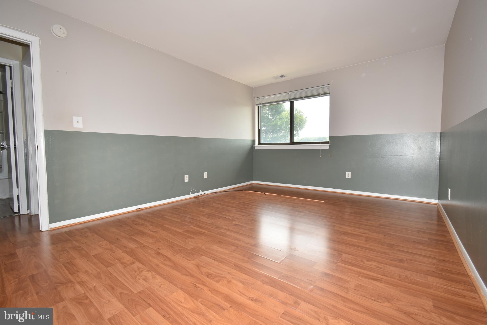 TREOVER CONDOMINIUM - Residential