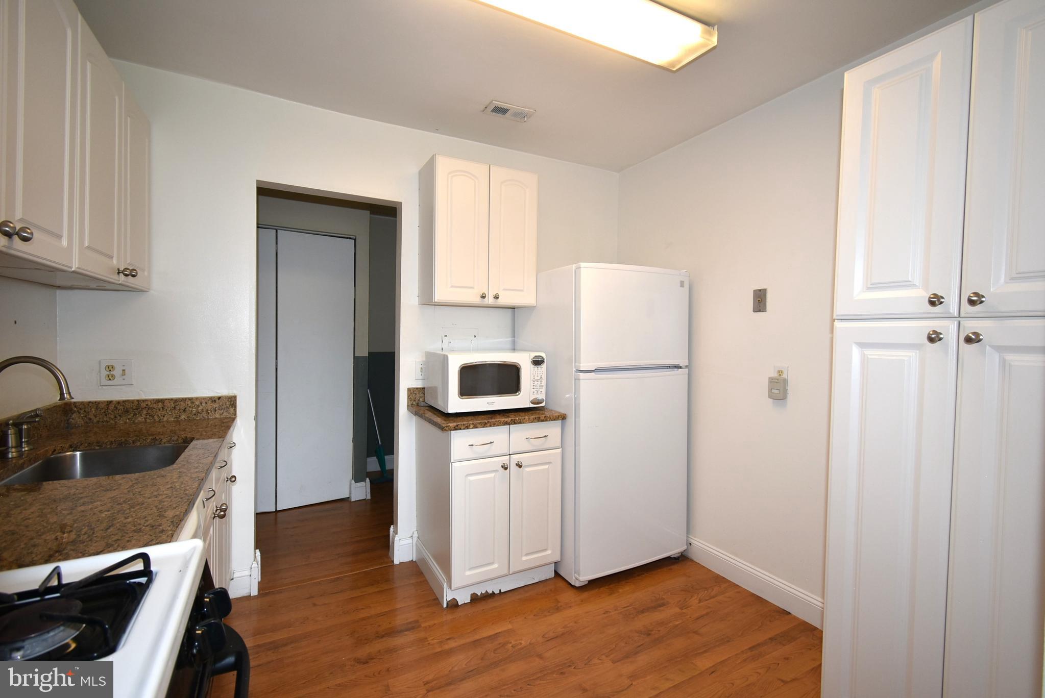TREOVER CONDOMINIUM - Residential
