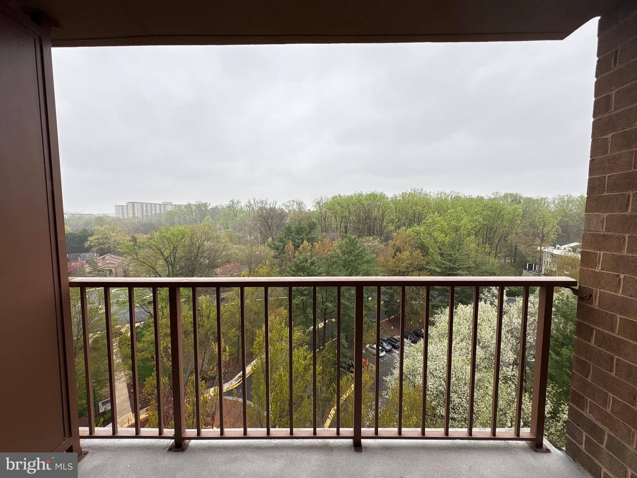 GROSVENOR PARK - Residential Lease