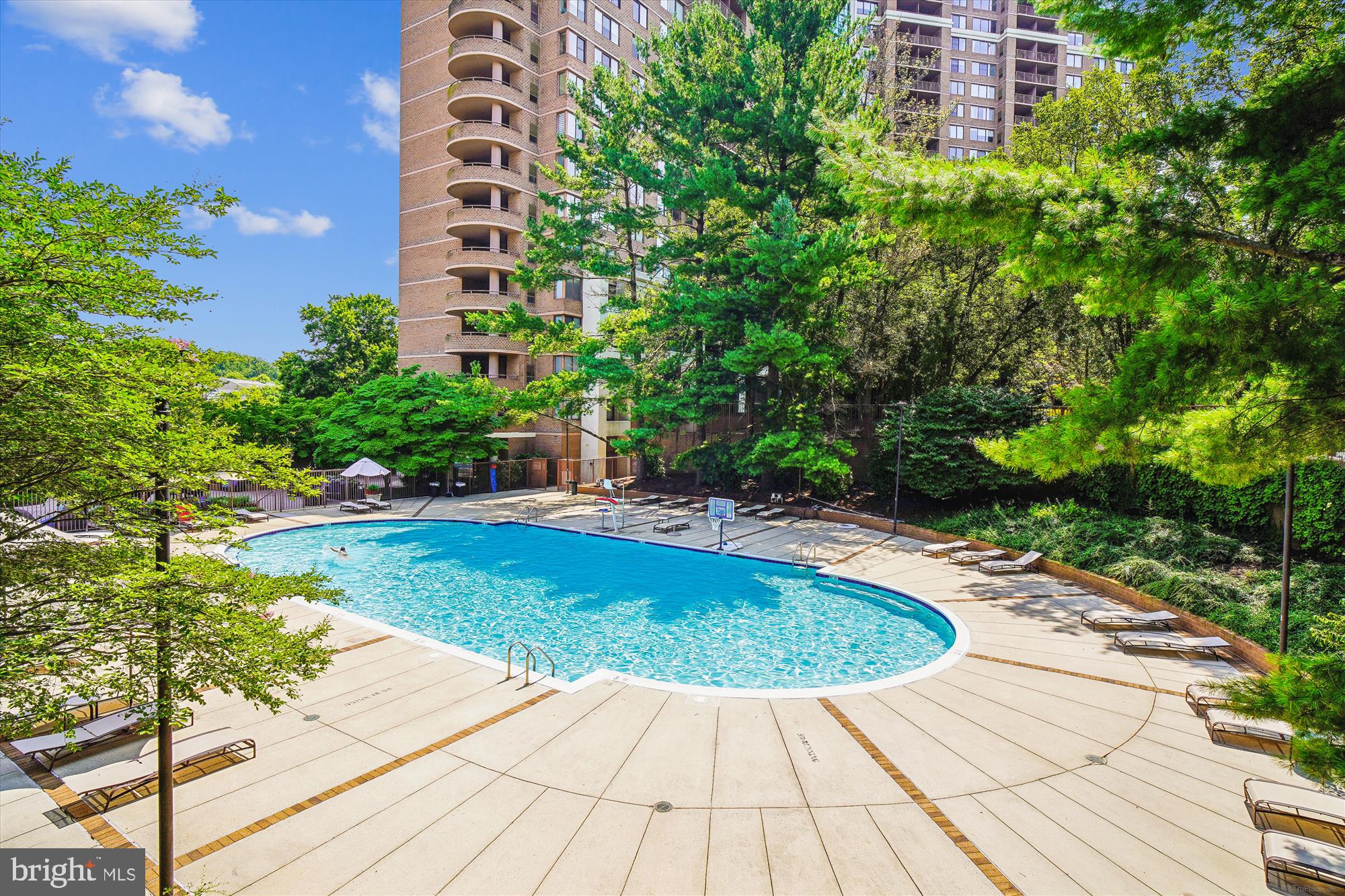 GROSVENOR PARK - Residential Lease