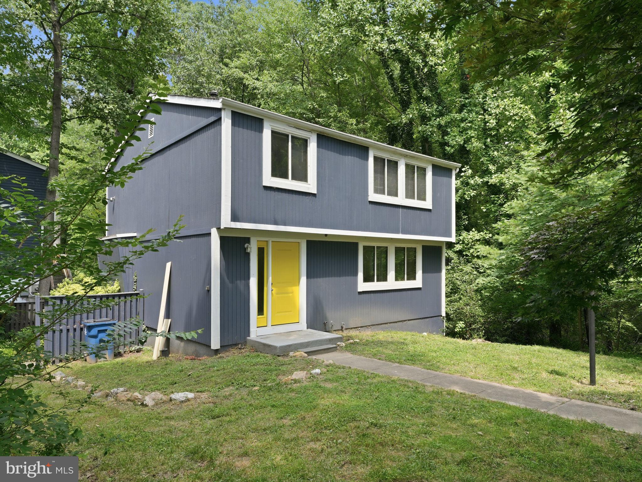 RESTON - Residential