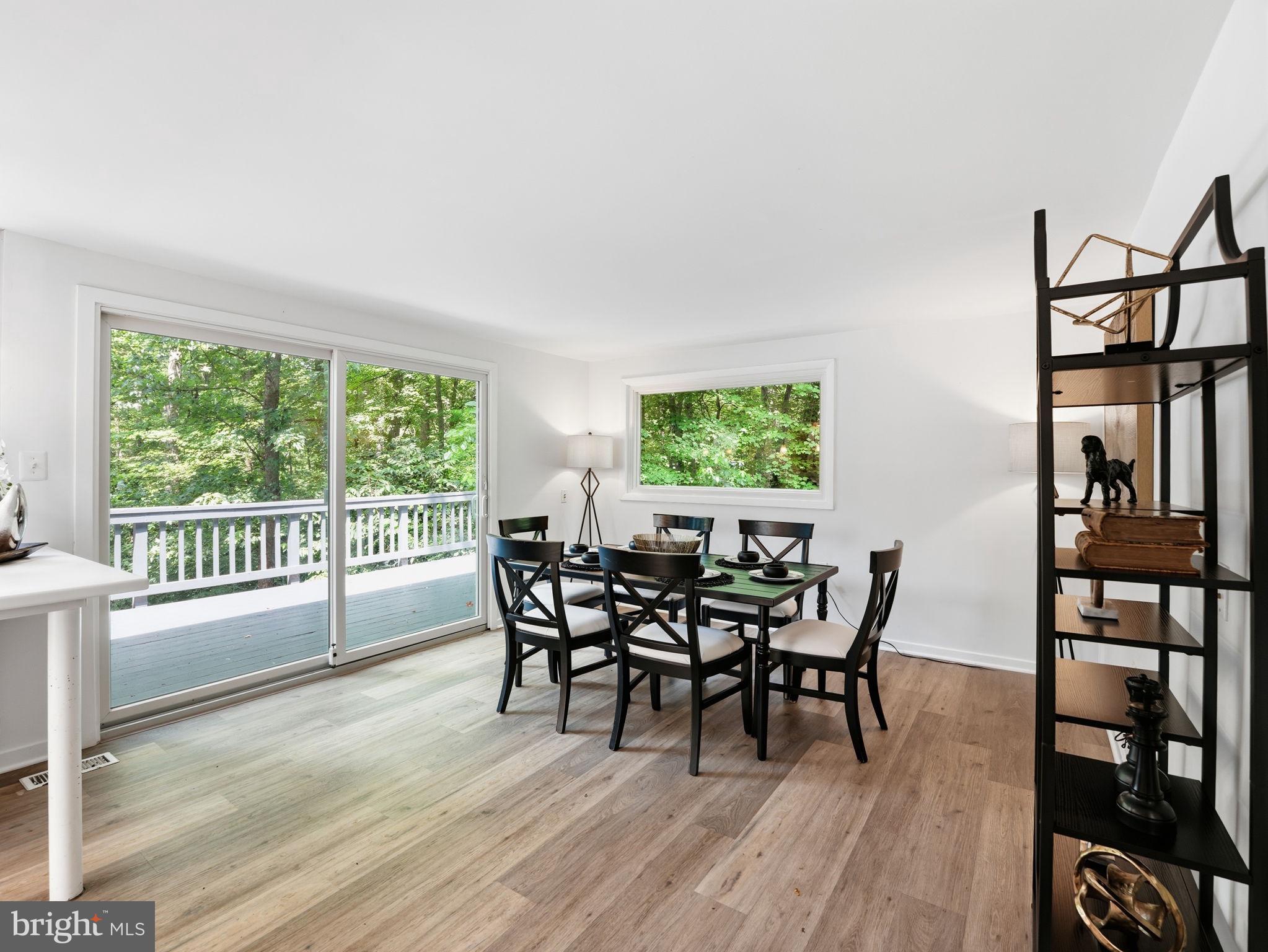 RESTON - Residential