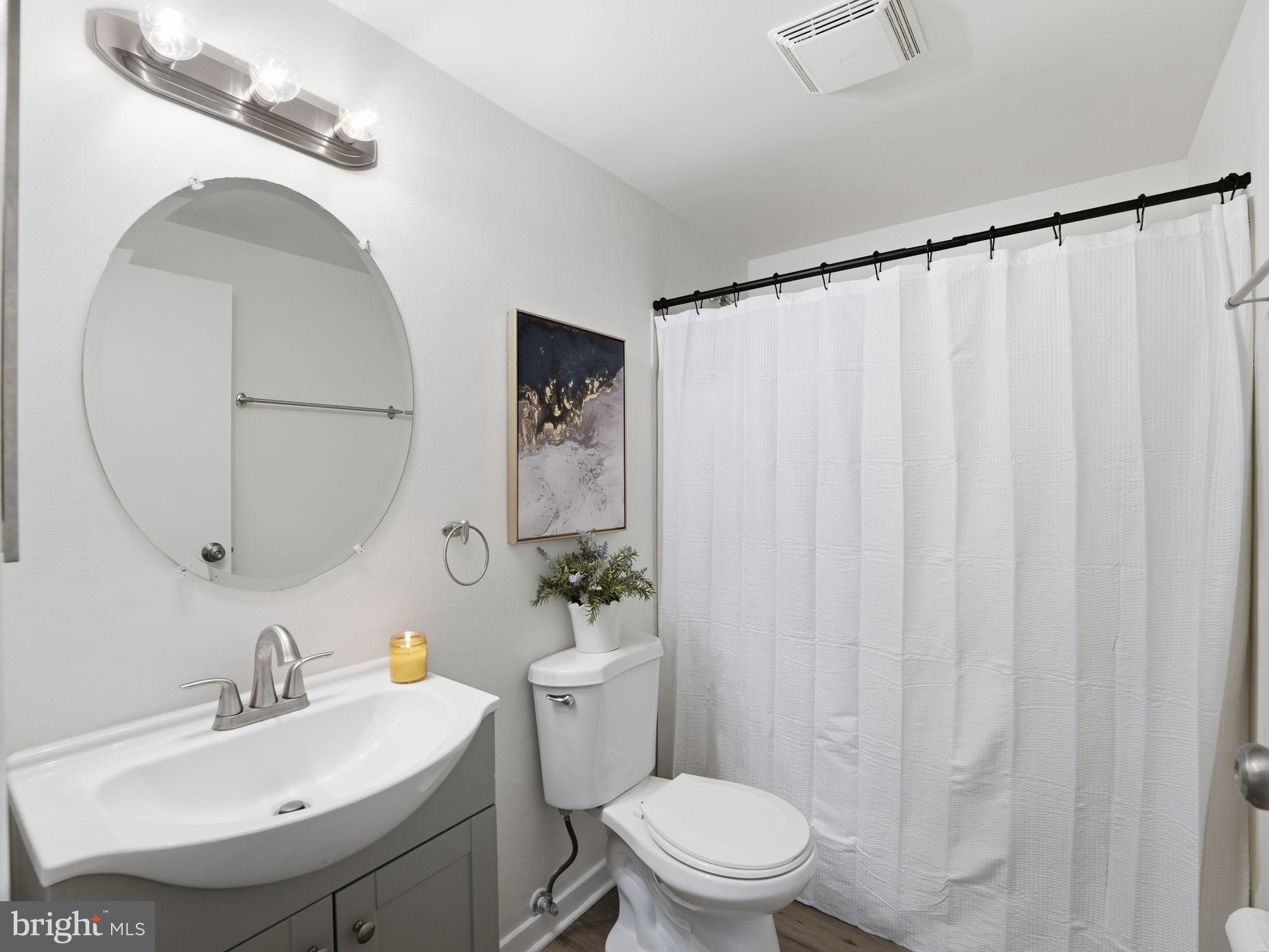 RESTON - Residential