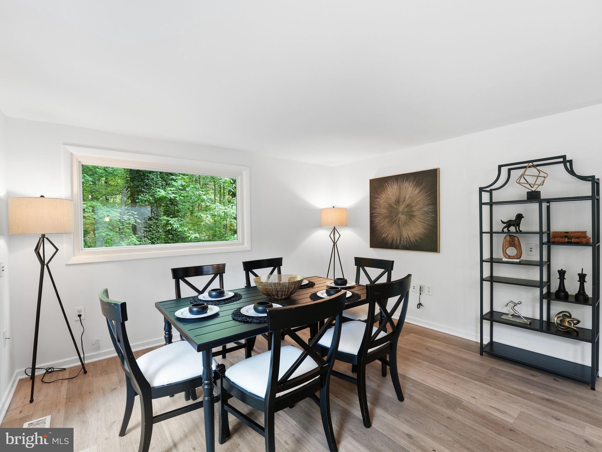 RESTON - Residential