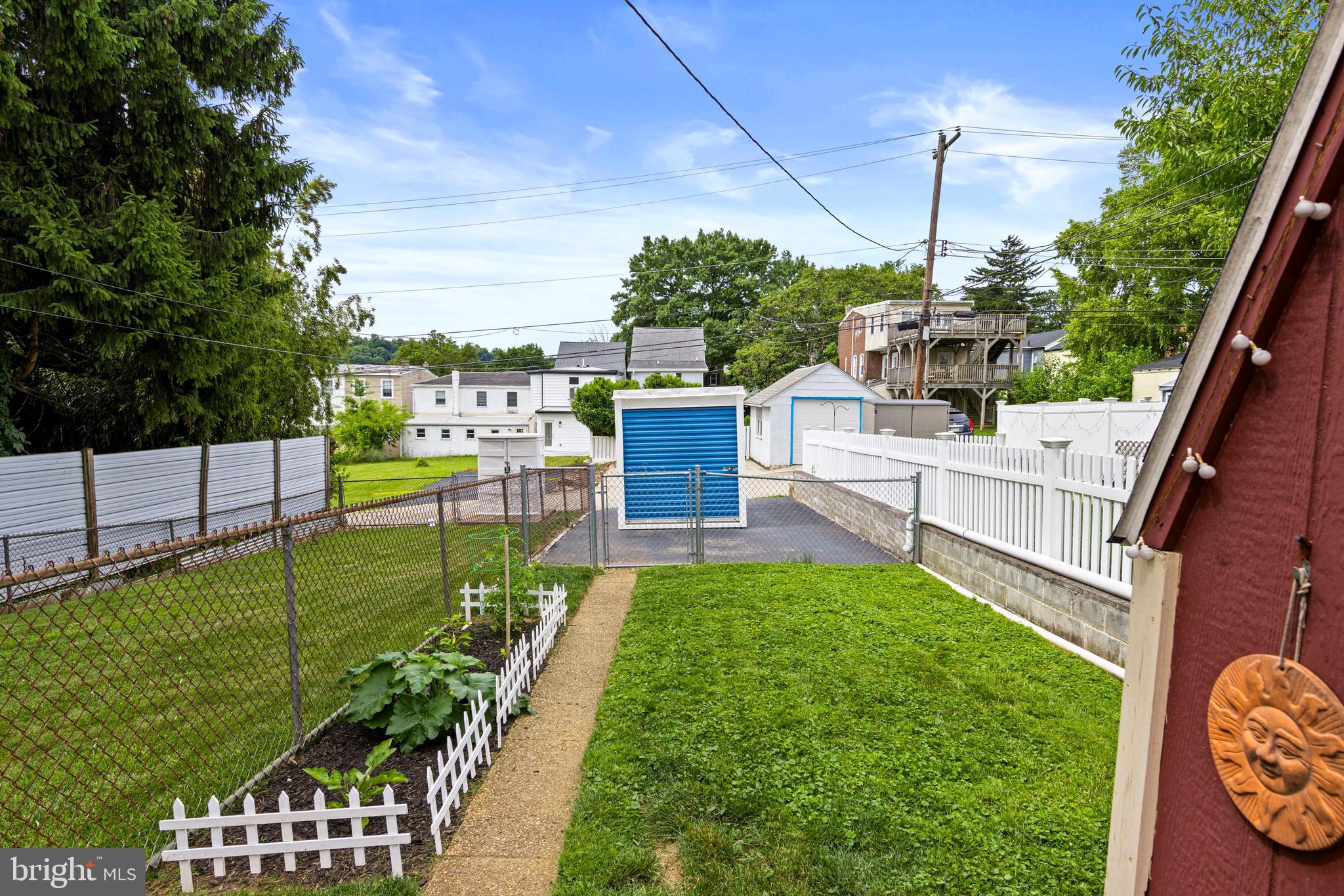 CONSHOHOCKEN - Residential