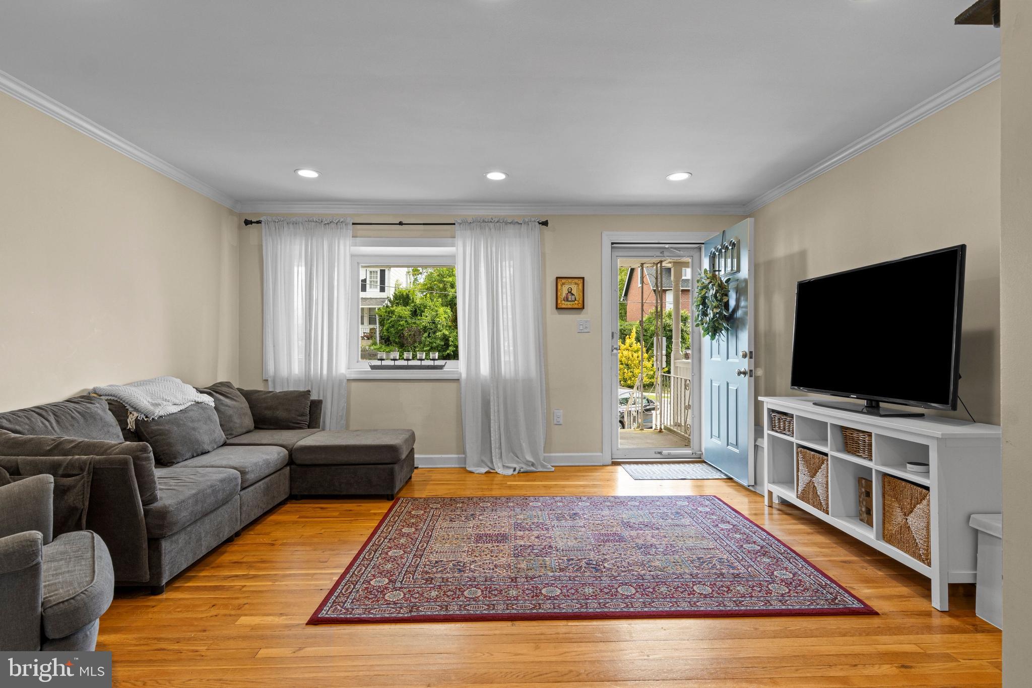 CONSHOHOCKEN - Residential