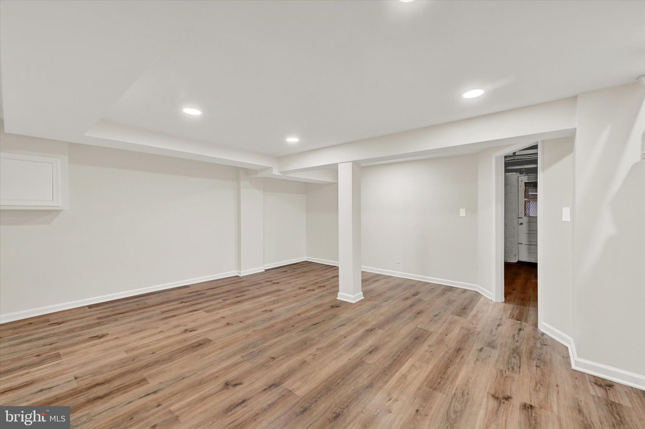 ARLINGTON - Residential