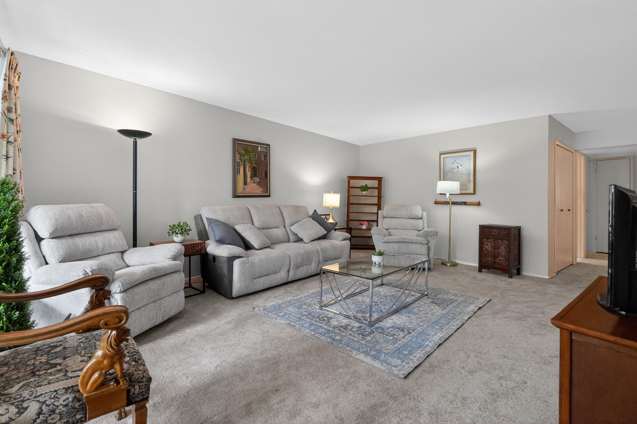SPRING LAKE - Residential