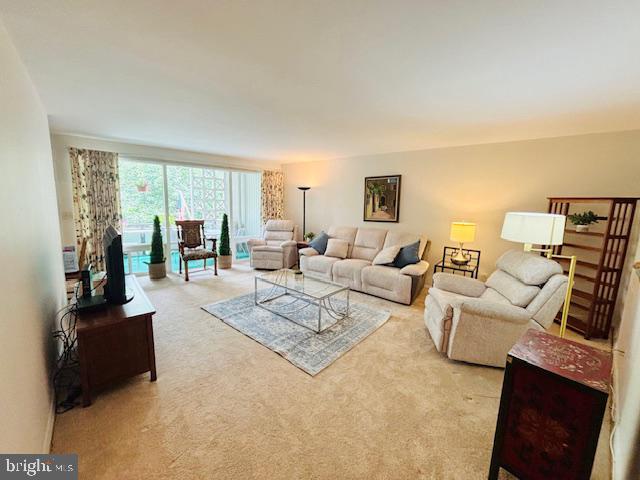 SPRING LAKE - Residential