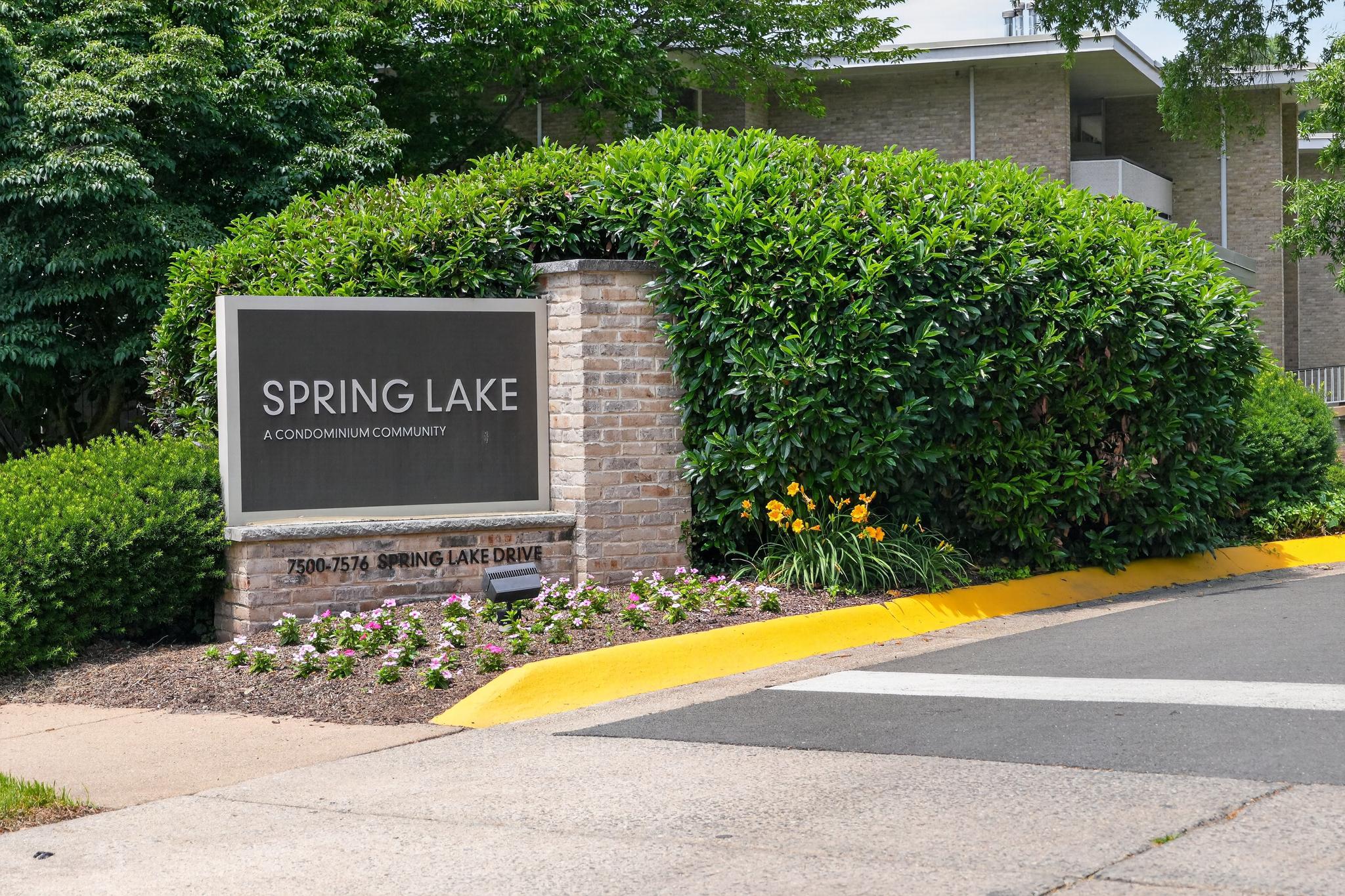 SPRING LAKE - Residential