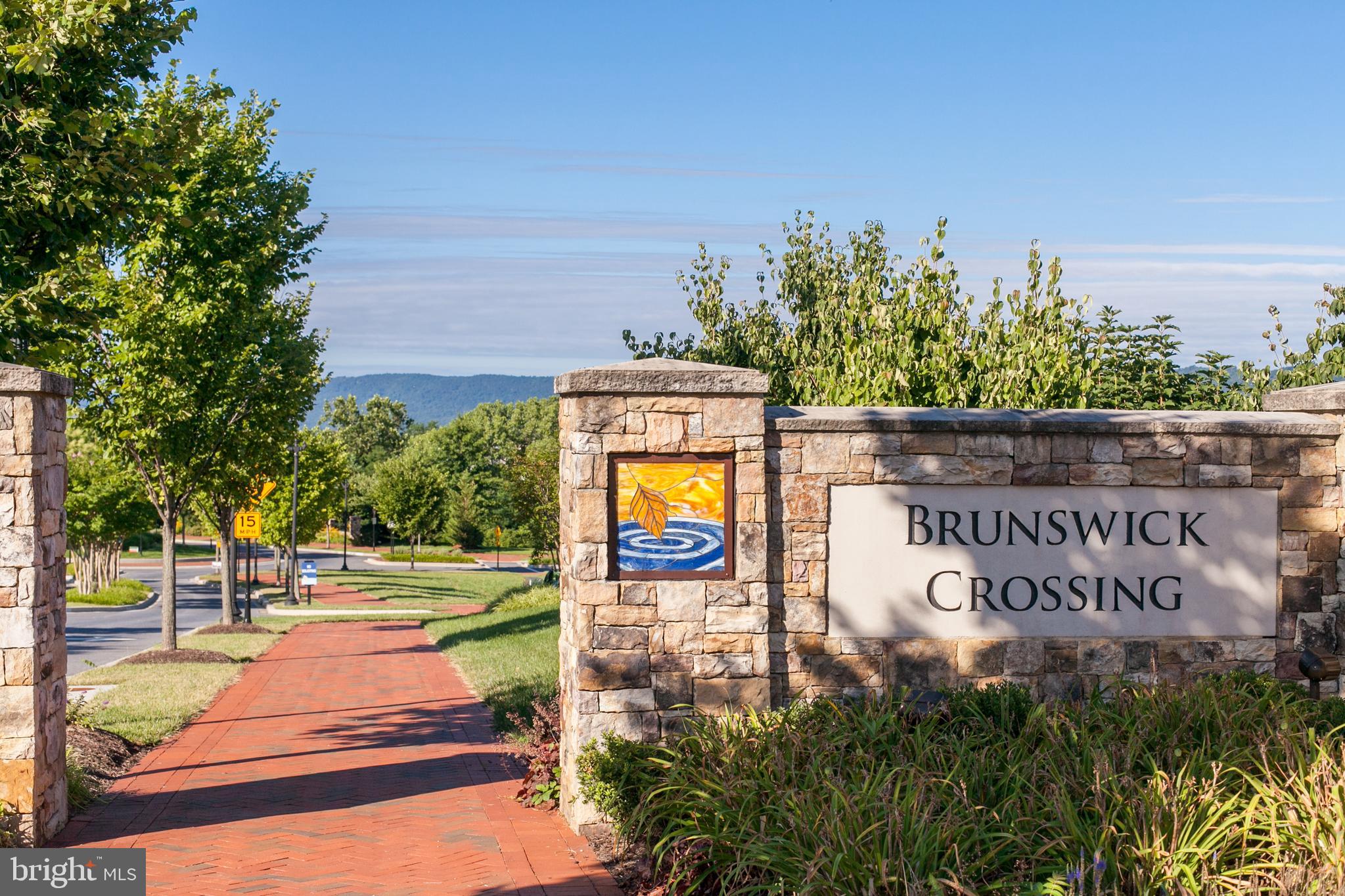 BRUNSWICK CROSSING - Residential Lease
