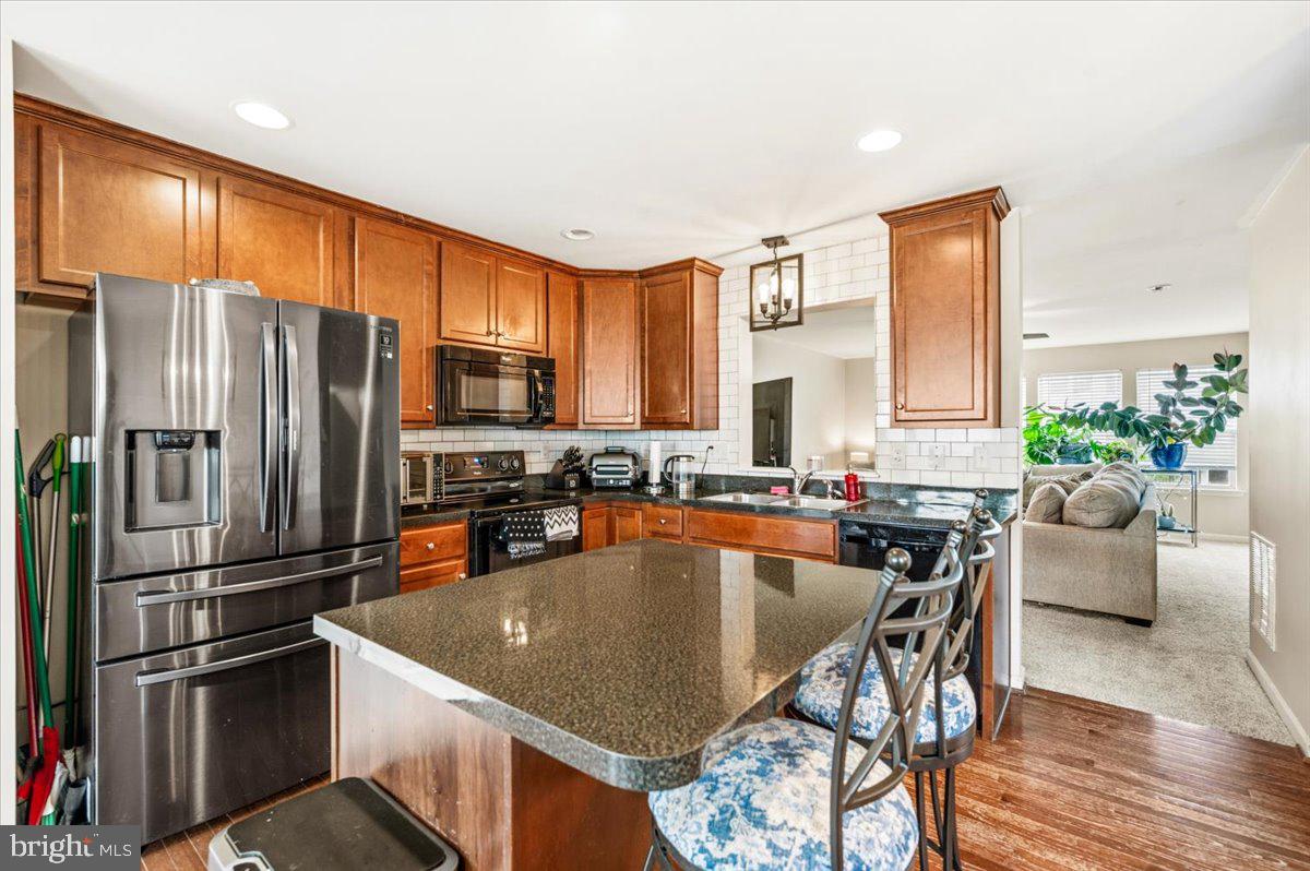 STONEBROOK VILLAGE - Residential