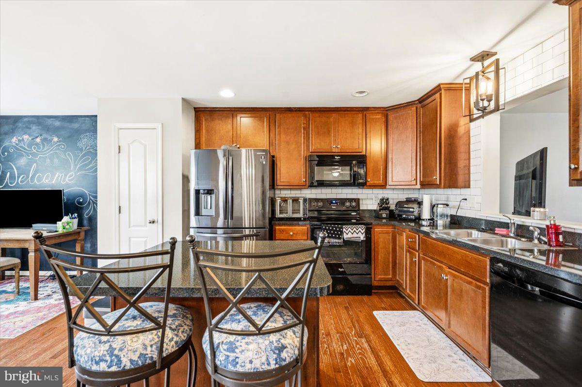 STONEBROOK VILLAGE - Residential
