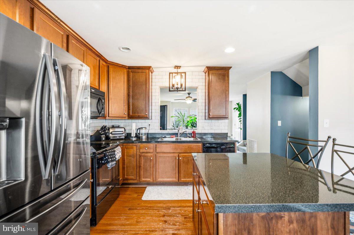 STONEBROOK VILLAGE - Residential