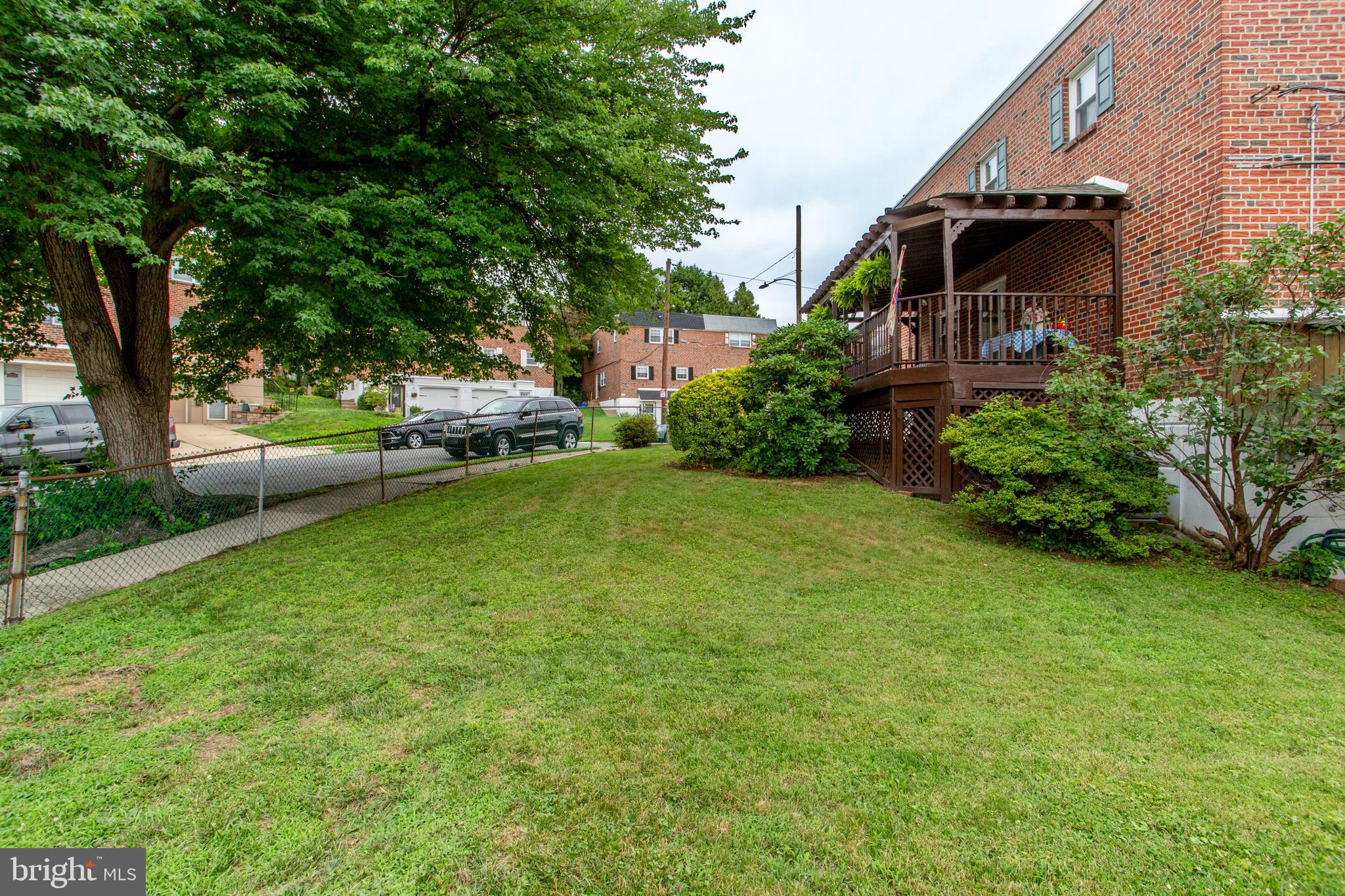 FOX CHASE - Residential