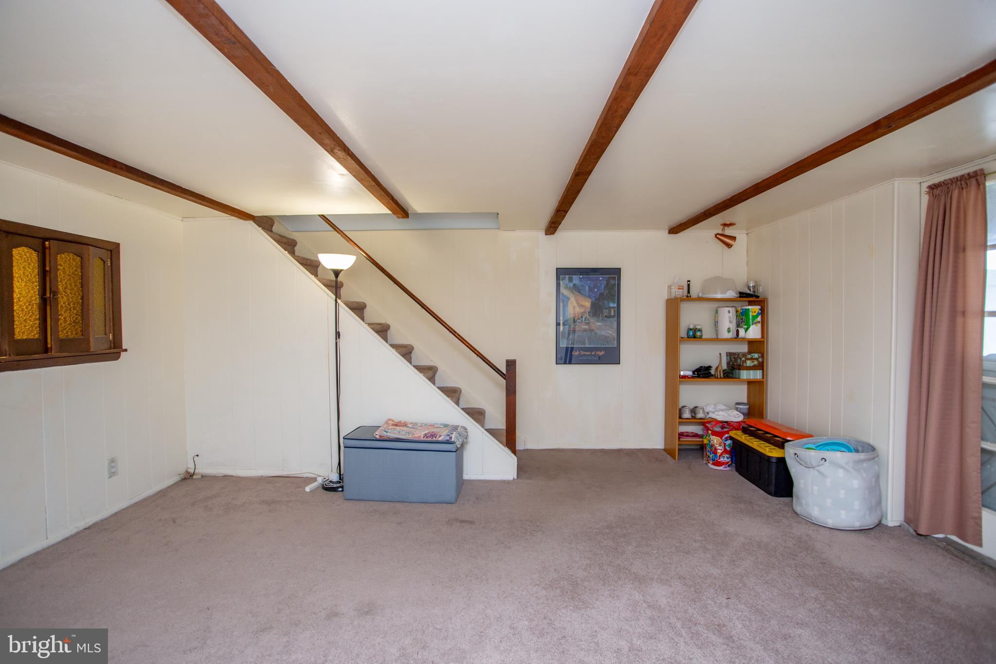 FOX CHASE - Residential