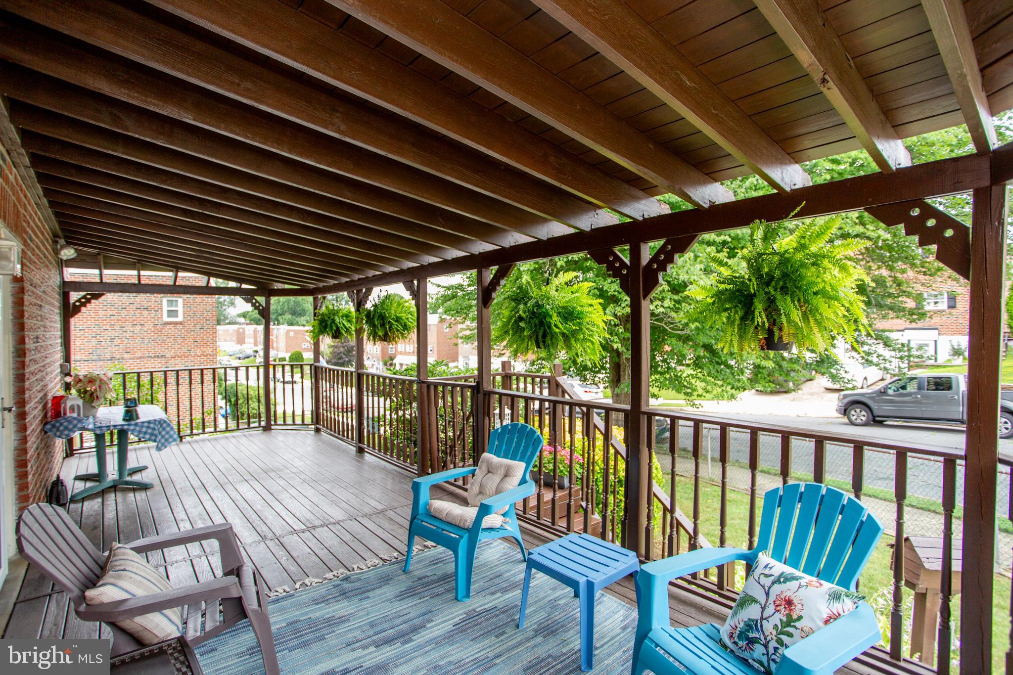 FOX CHASE - Residential