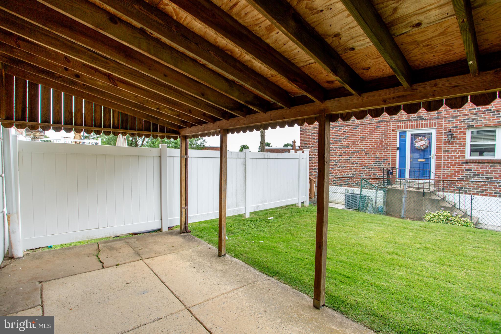 FOX CHASE - Residential