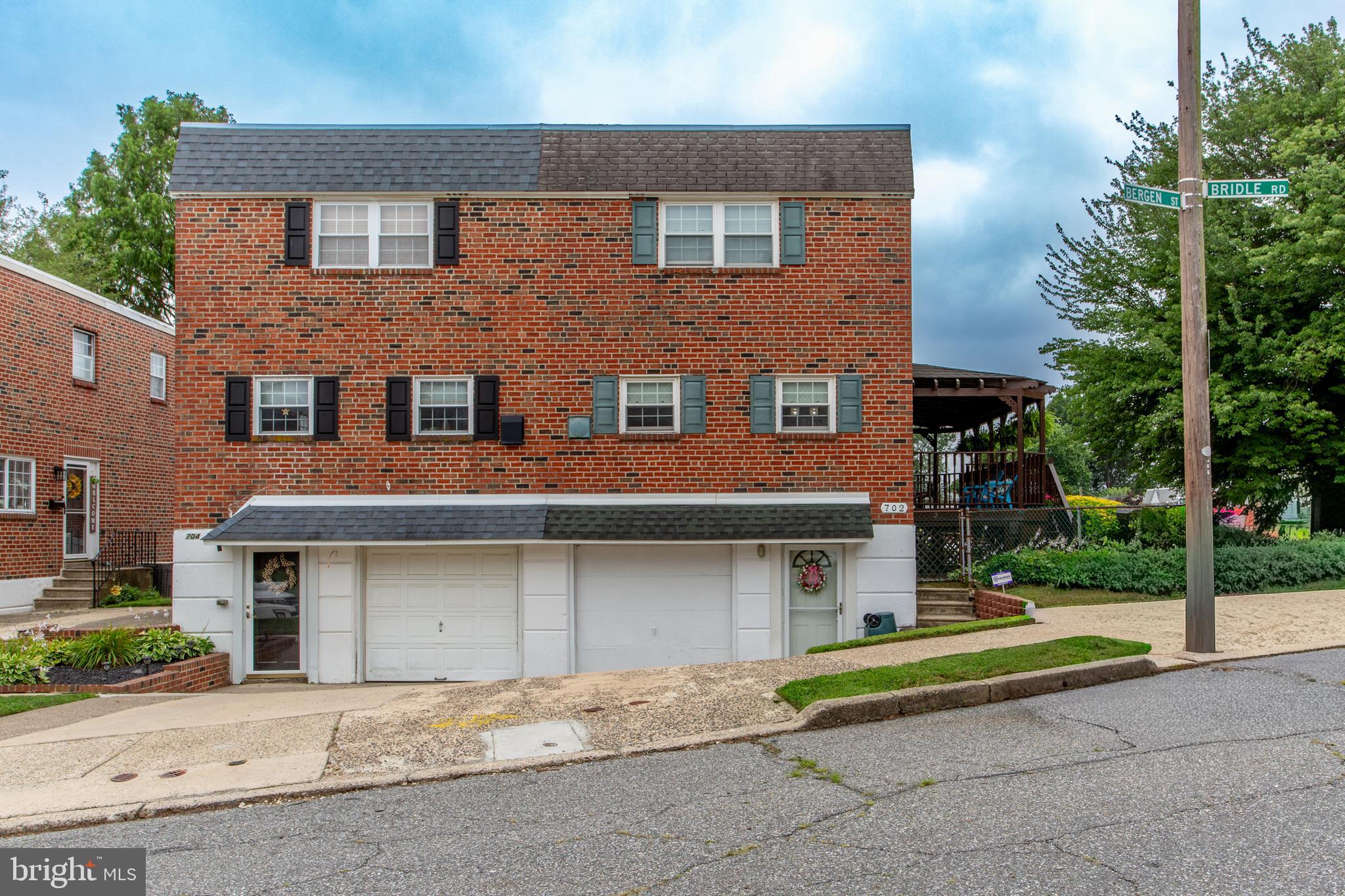 FOX CHASE - Residential