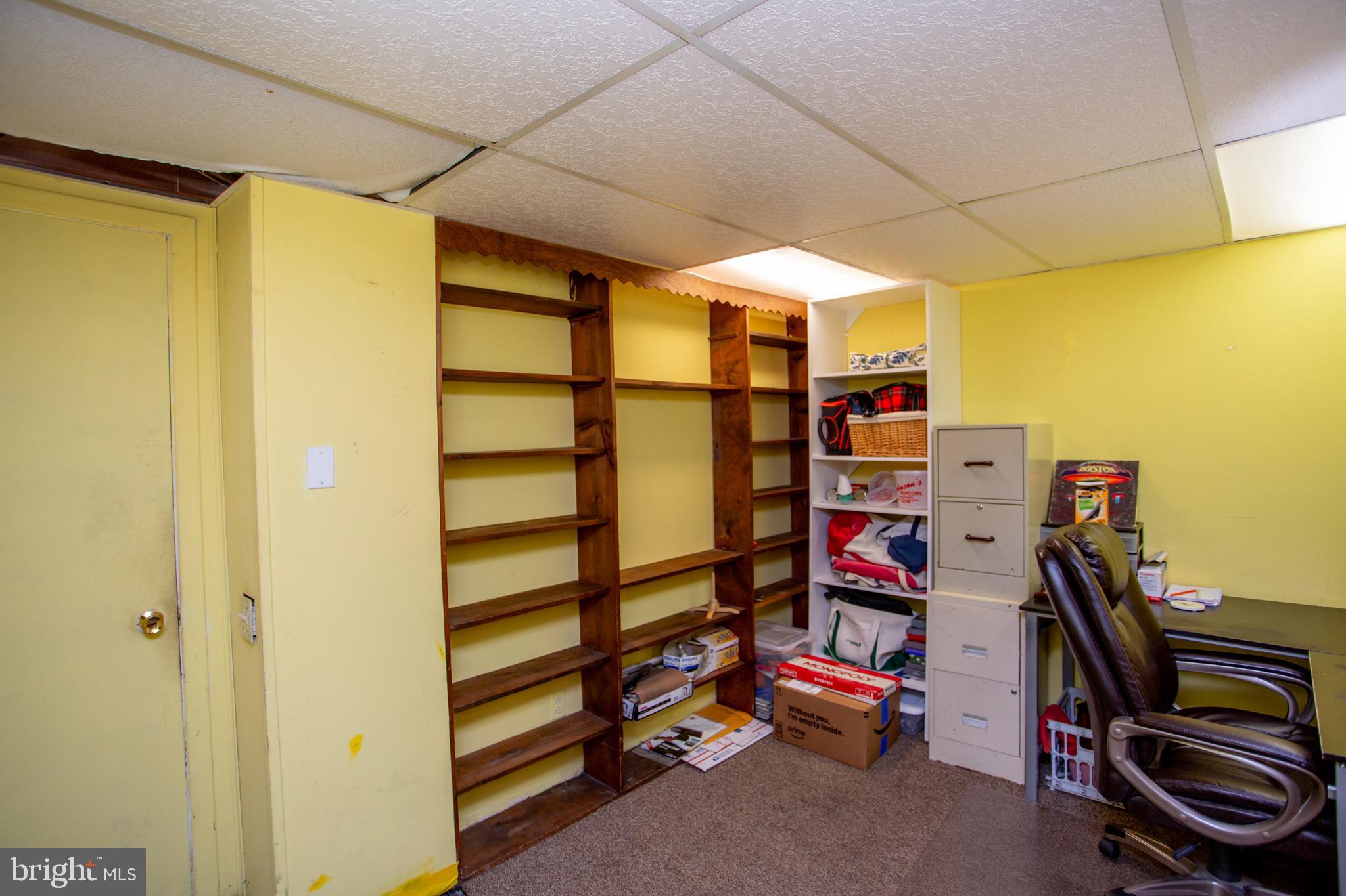FOX CHASE - Residential