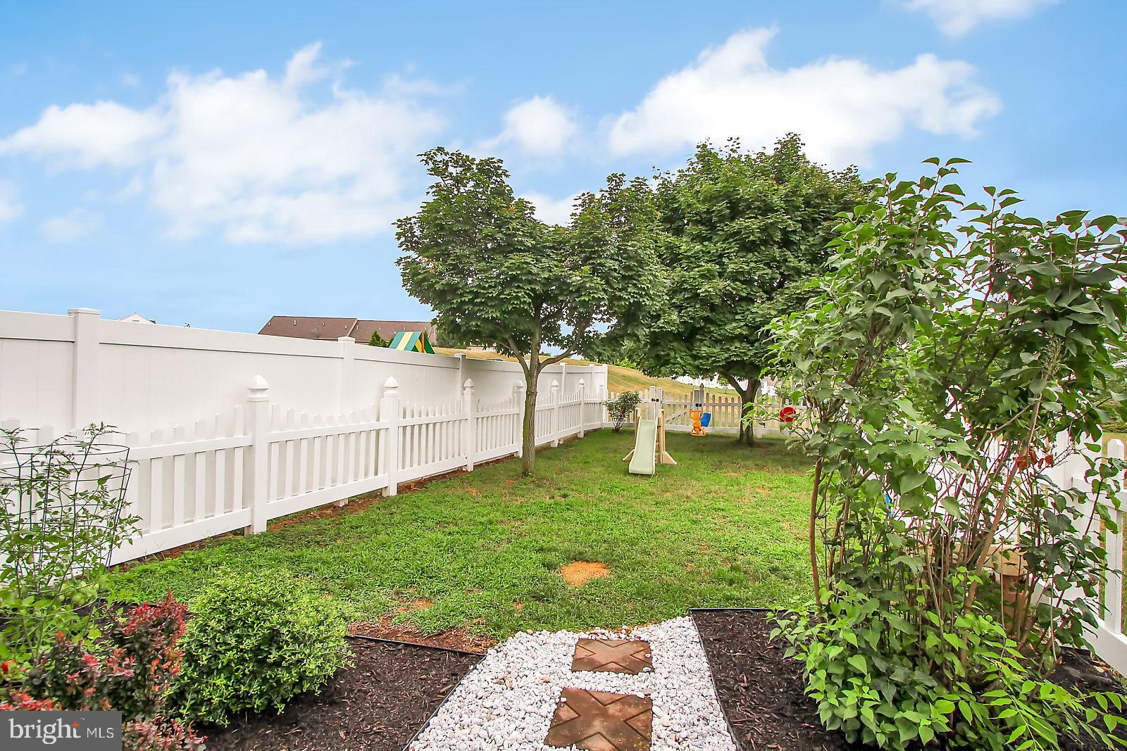 WOODMONT ESTATES - Residential