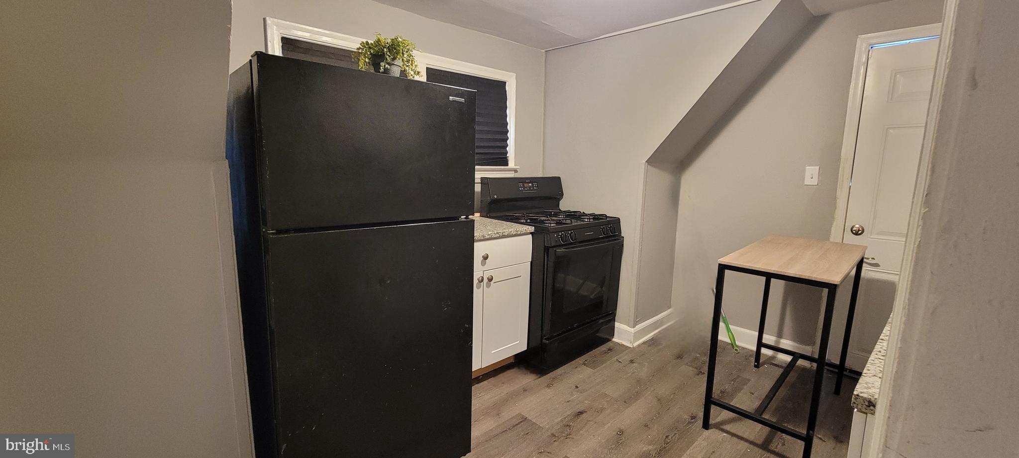 WEST ARLINGTON - Residential Lease
