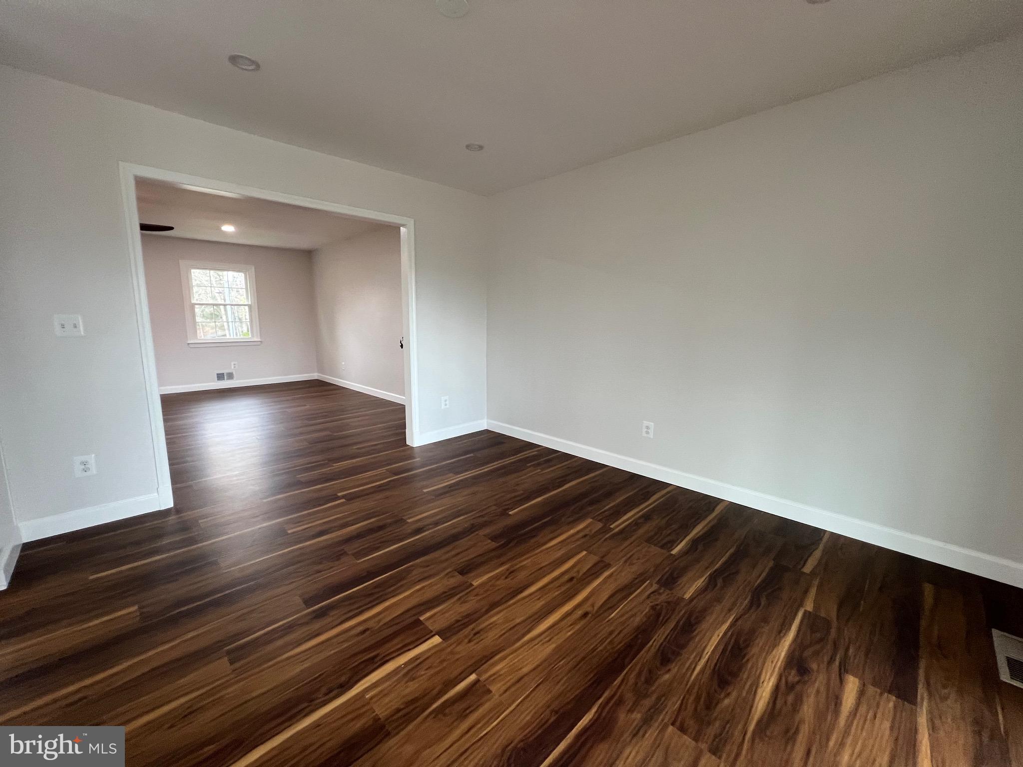 MOOR GREEN ESTATES - Residential Lease